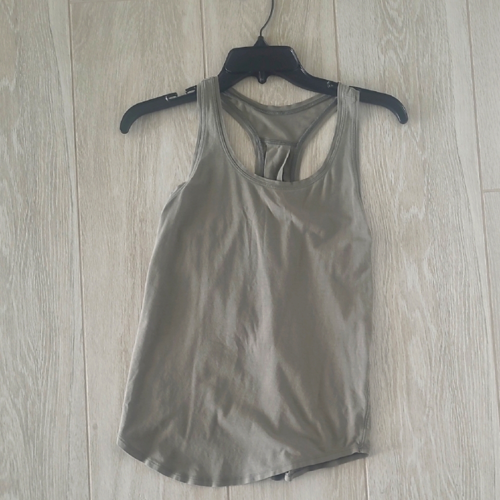 Lululemon Women's green Sleeveless Top